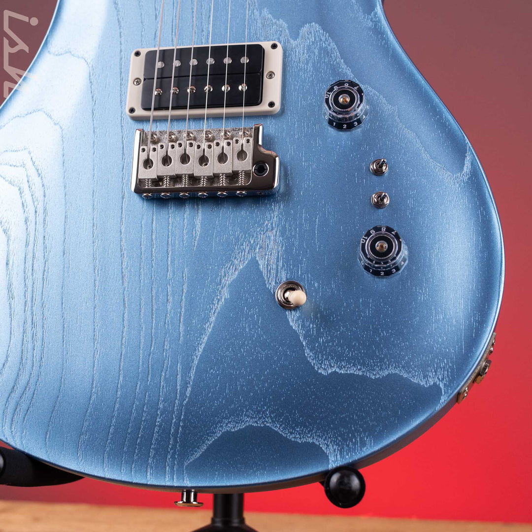 PRS CE 24-08 Swamp Ash Limited Edition Frost Blue Metallic