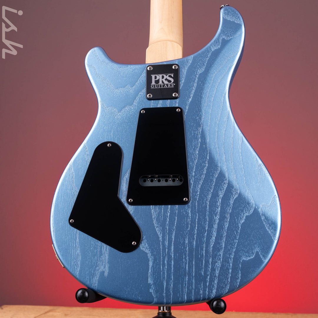 PRS CE 24-08 Swamp Ash Limited Edition Frost Blue Metallic