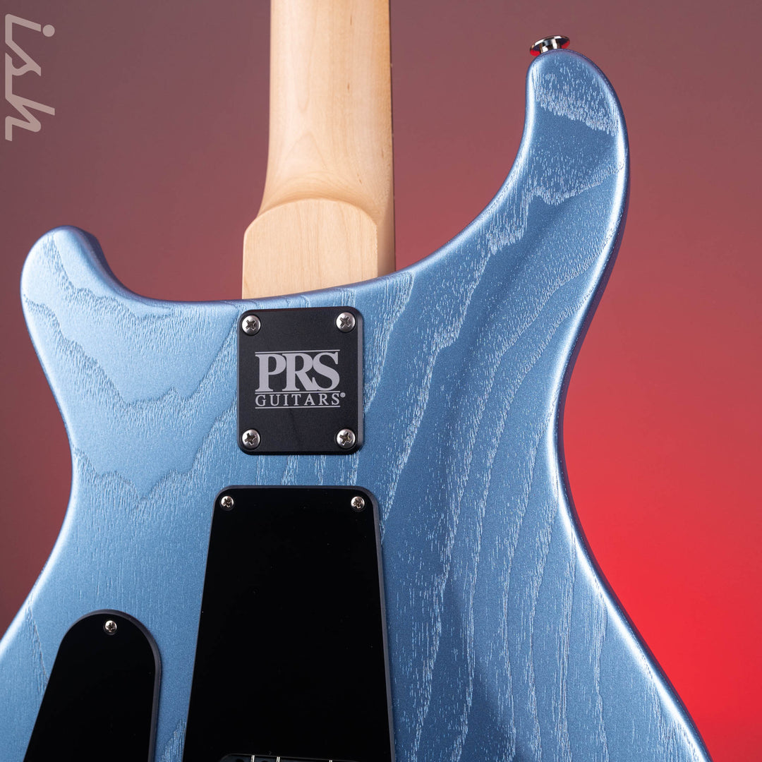 PRS CE 24-08 Swamp Ash Limited Edition Frost Blue Metallic