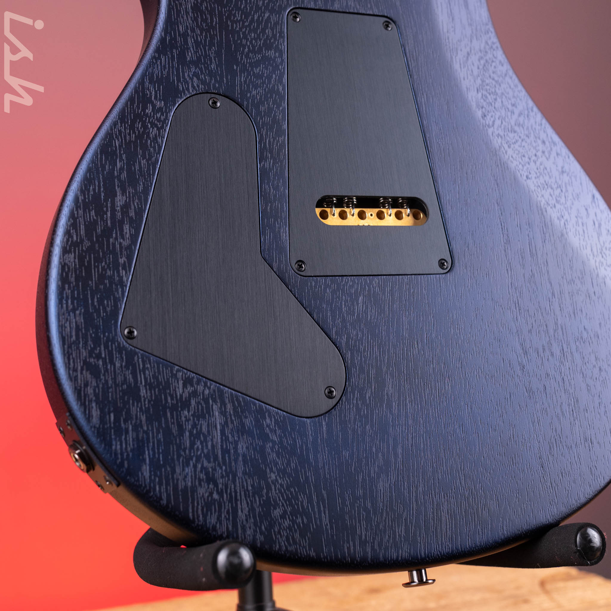 PRS Standard 24 Satin Pearl Black – Ish Guitars
