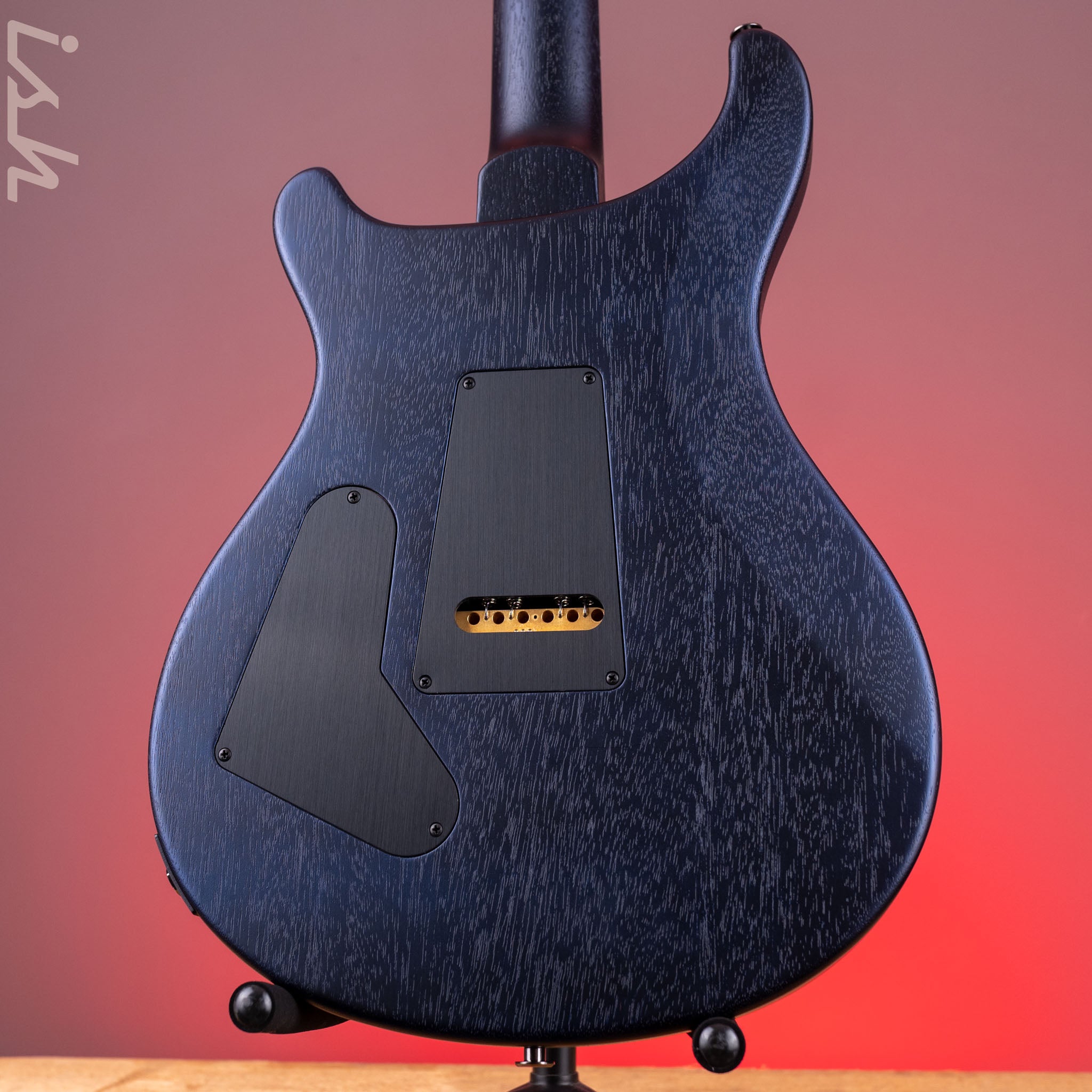 PRS Standard 24 Satin Pearl Black – Ish Guitars