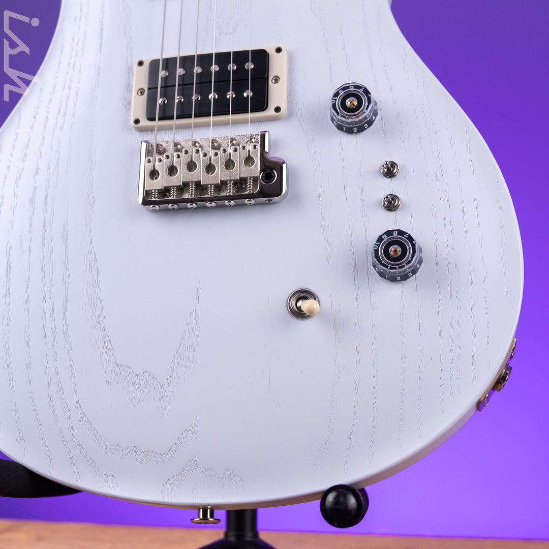 PRS CE 24-08 Swamp Ash Limited Edition Pearl White