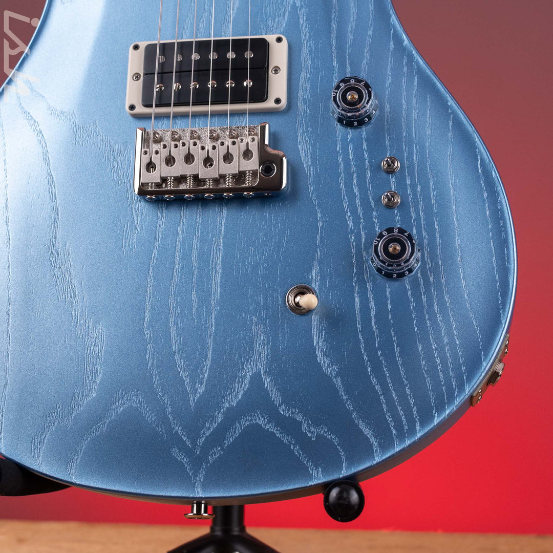 2025 PRS CE 24-08 Swamp Ash Limited Edition Frost Blue Metallic