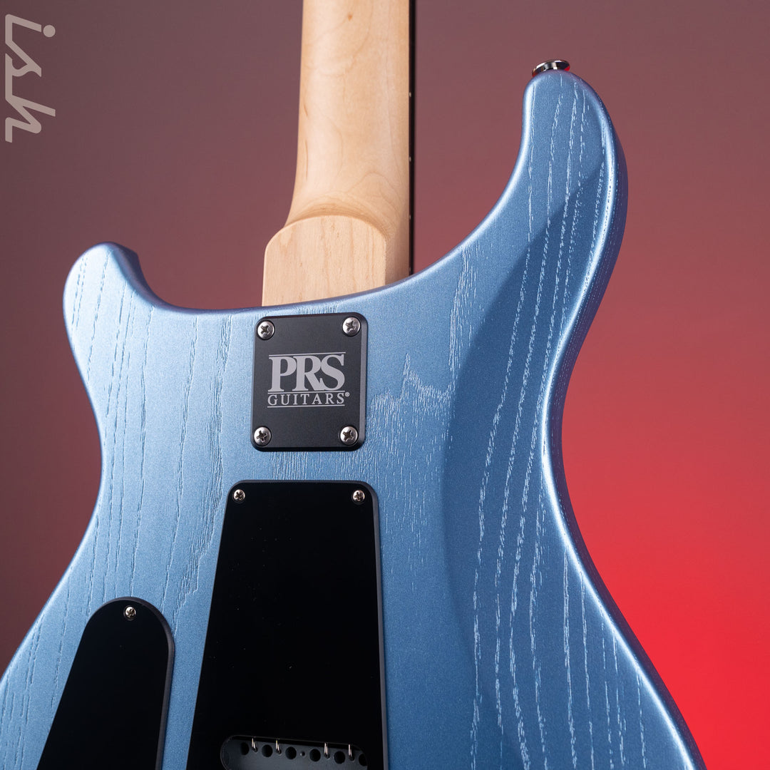 2025 PRS CE 24-08 Swamp Ash Limited Edition Frost Blue Metallic