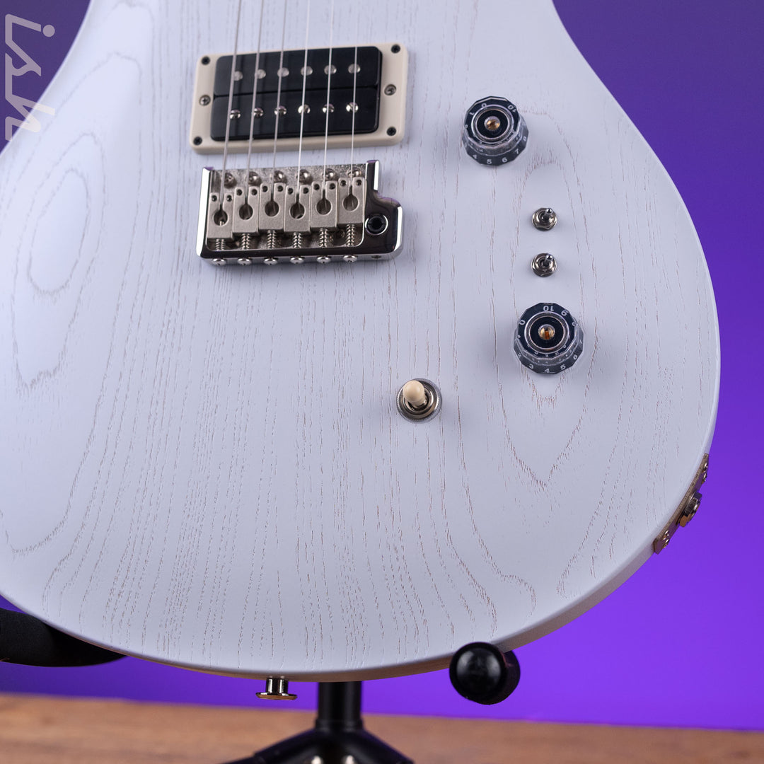 PRS CE 24-08 Swamp Ash Limited Edition Pearl White