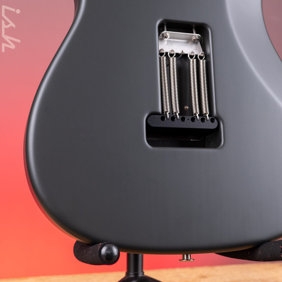 PRS Silver Sky Satin Faded Black Tee