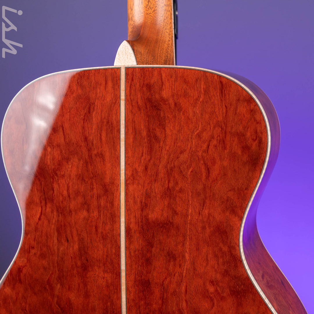 2022 Martin Custom Shop OM-28 Acoustic Guitar Quilted Bubinga Natural