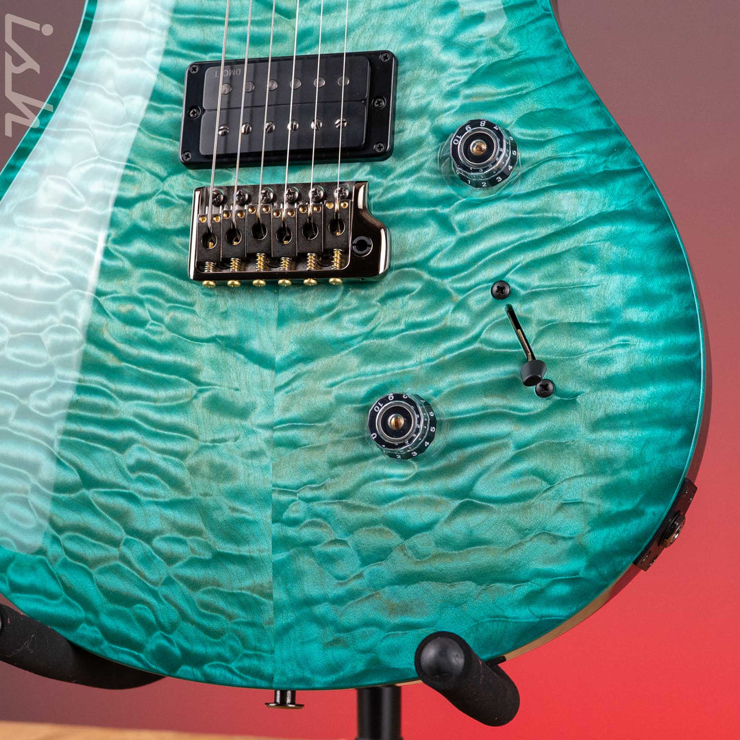PRS Wood Library Custom 24 Artist Quilt Maple Custom Color Bahamian Blue