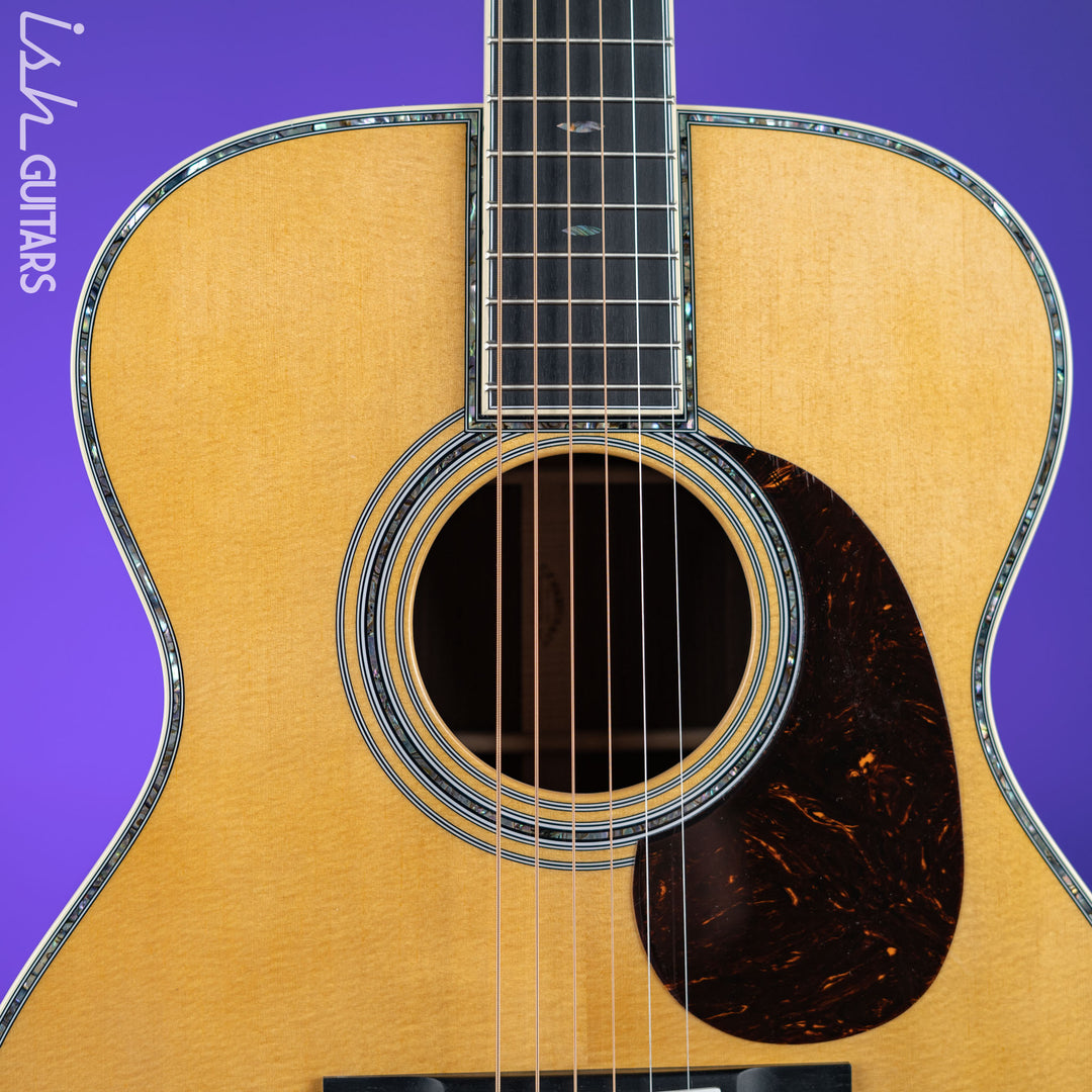 2023 Martin 000-42 Standard Series Acoustic Guitar Natural