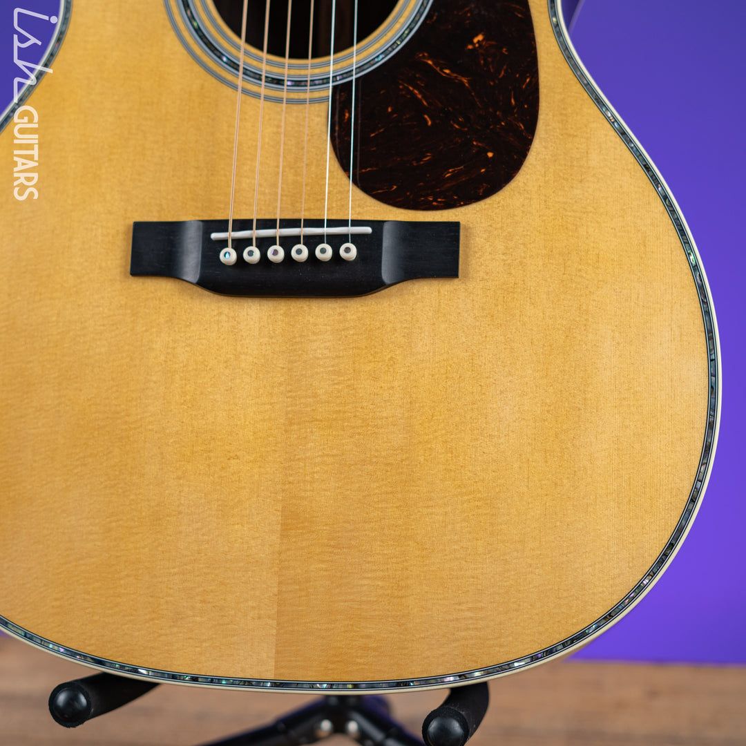 2023 Martin 000-42 Standard Series Acoustic Guitar Natural