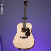 Martin D-16E Mahogany Acoustic-Electric Guitar Natural - Blemished