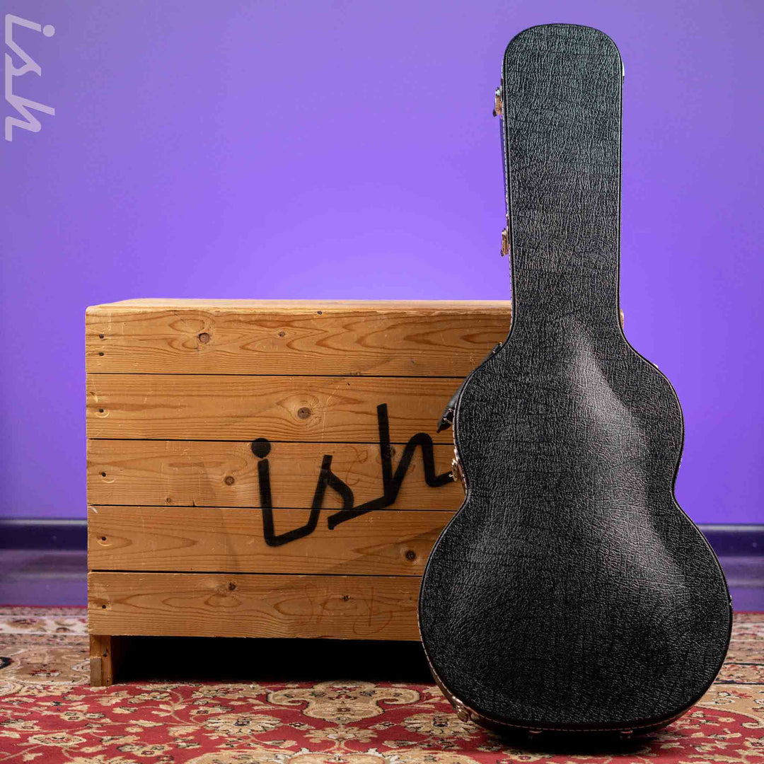 Martin 00-18 Joe Bonamassa Acoustic Guitar