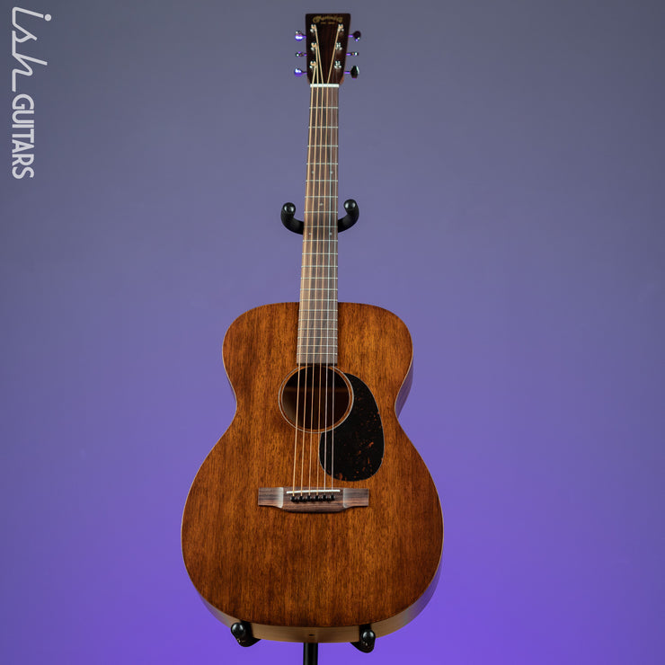 Martin 00-15M Acoustic Guitar Natural Mahogany – Ish Guitars