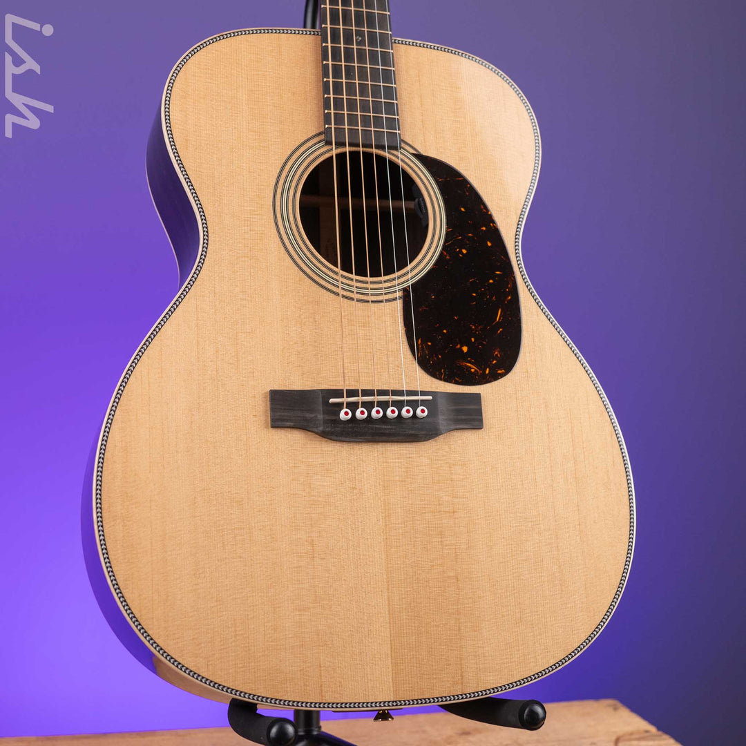 2024 Martin 000-28E Modern Deluxe Acoustic Guitar Natural