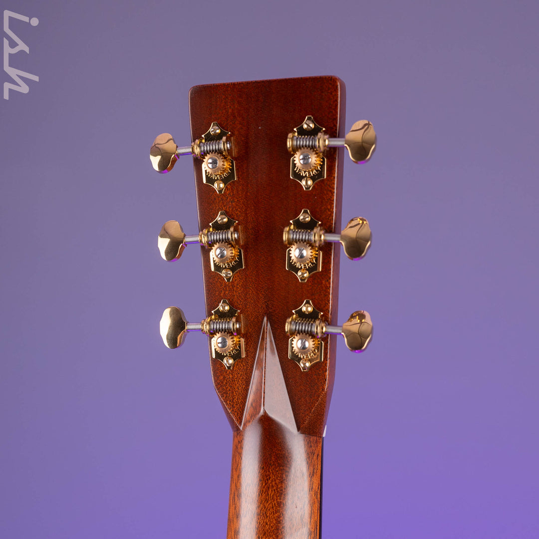 2024 Martin 000-28E Modern Deluxe Acoustic Guitar Natural
