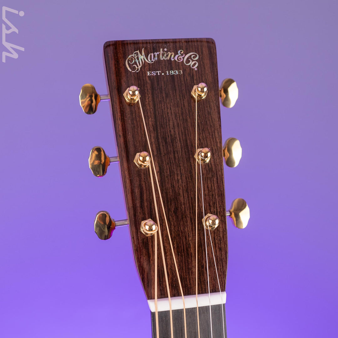 2024 Martin 000-28E Modern Deluxe Acoustic Guitar Natural
