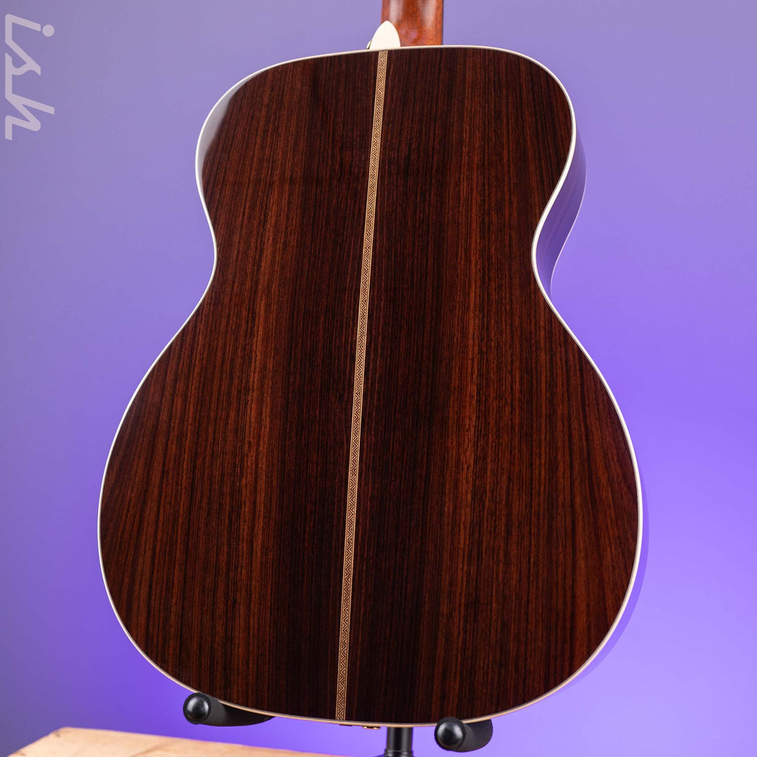 2024 Martin 000-28E Modern Deluxe Acoustic Guitar Natural