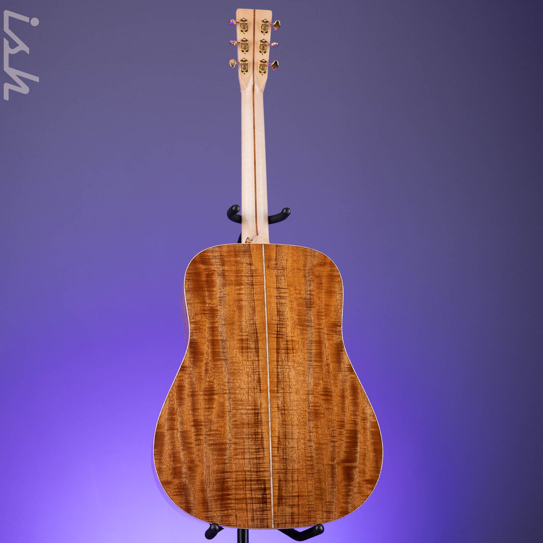 Martin Custom Shop D-28 Style Dreadnought Acoustic Guitar Highly Flamed Koa