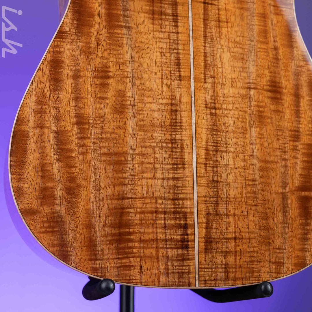 Martin Custom Shop D-28 Style Dreadnought Acoustic Guitar Highly Flamed Koa