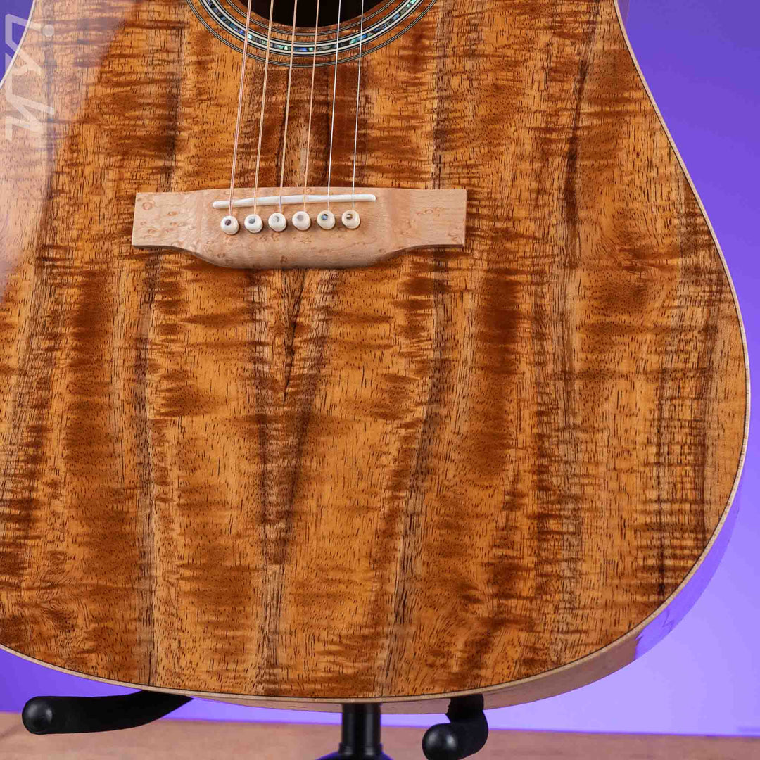 Martin Custom Shop D-28 Style Dreadnought Acoustic Guitar Highly Flamed Koa