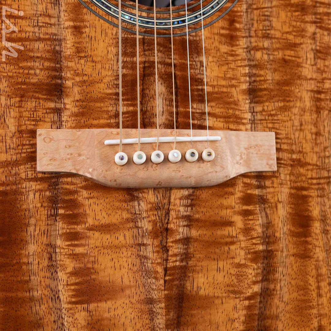 Martin Custom Shop D-28 Style Dreadnought Acoustic Guitar Highly Flamed Koa