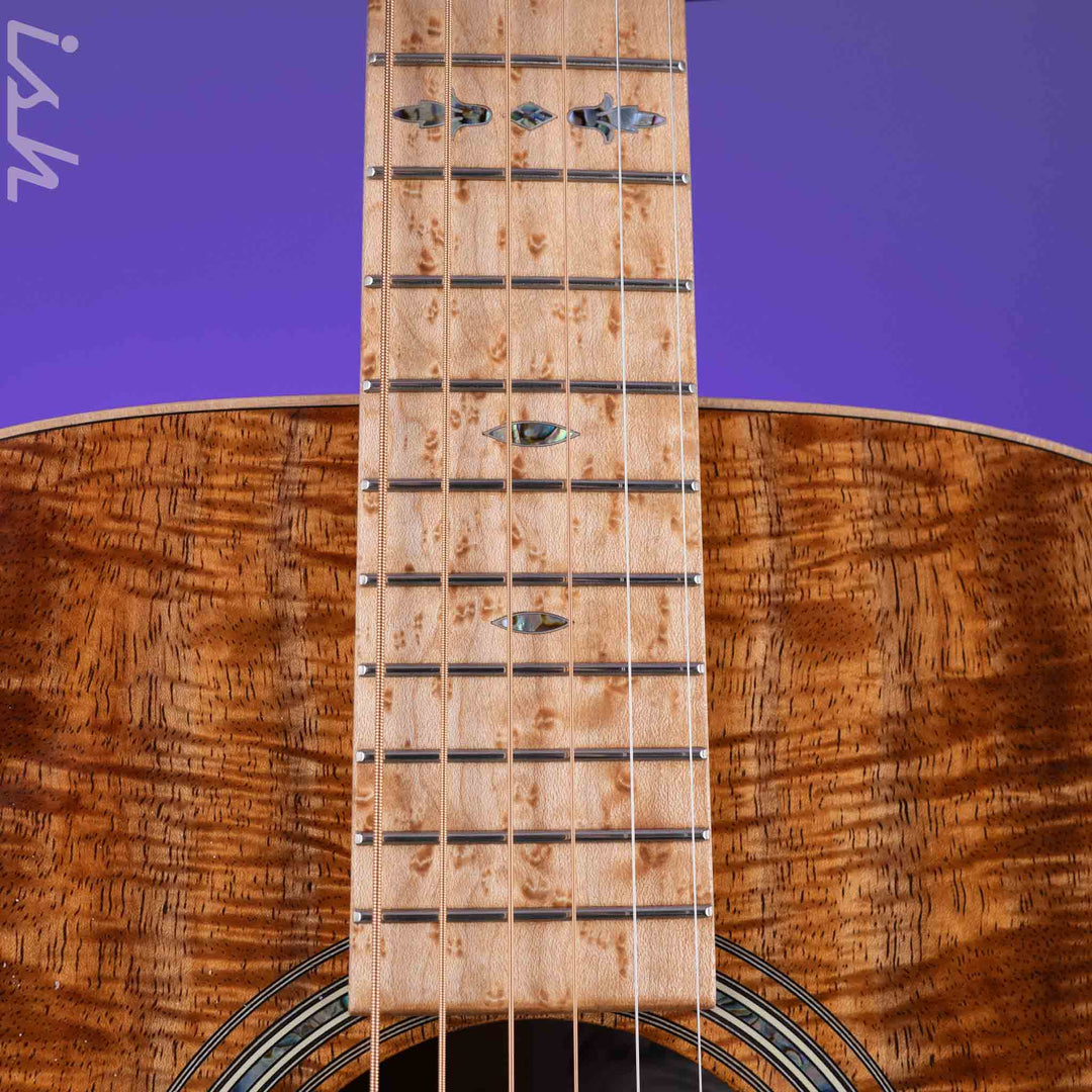 Martin Custom Shop D-28 Style Dreadnought Acoustic Guitar Highly Flamed Koa