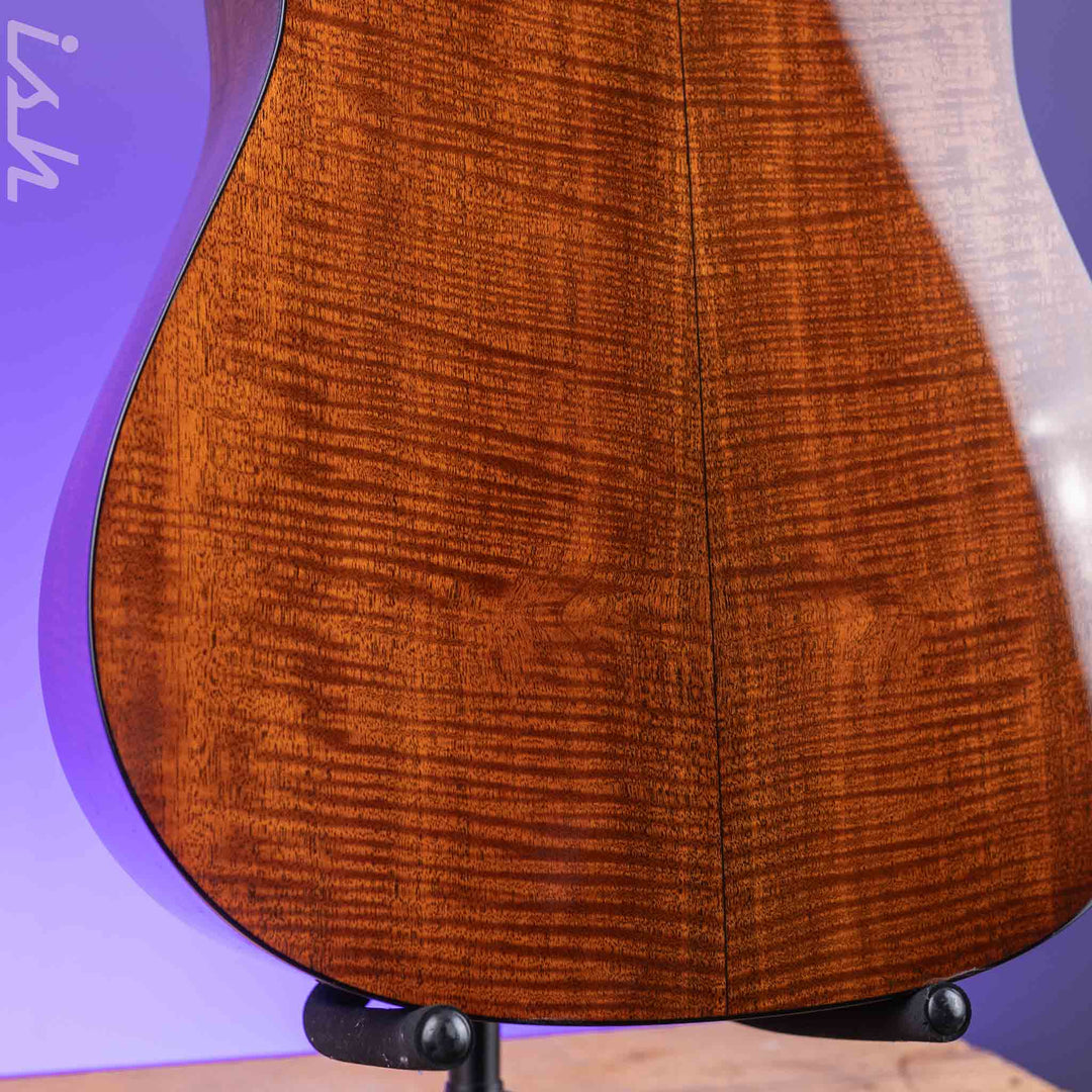 Martin Custom Shop D-18 Style Dreadnought Flamed Mahogany