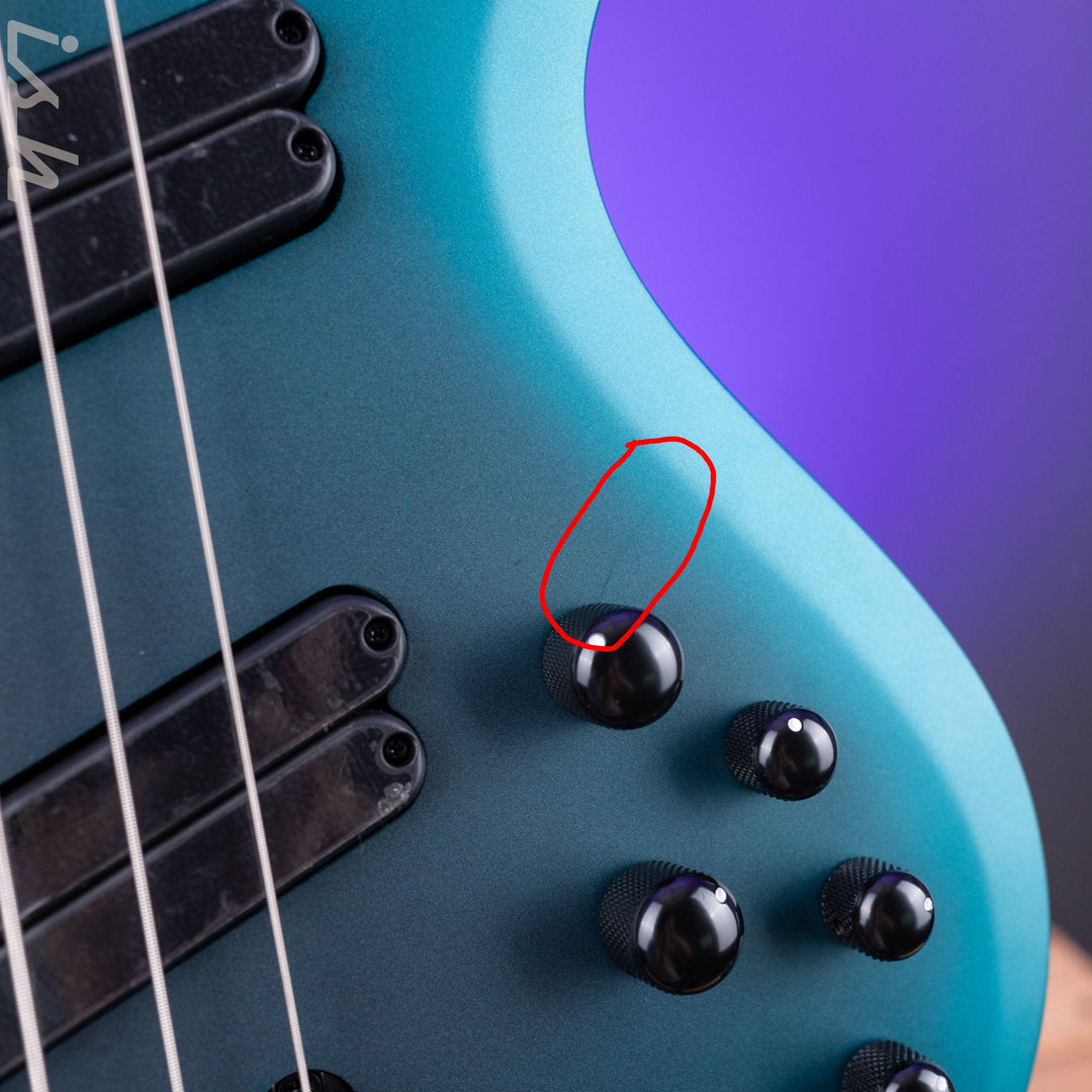 Ibanez BTB605MS Multi-Scale 5-String Bass Cerulean Aura Burst Matte Demo