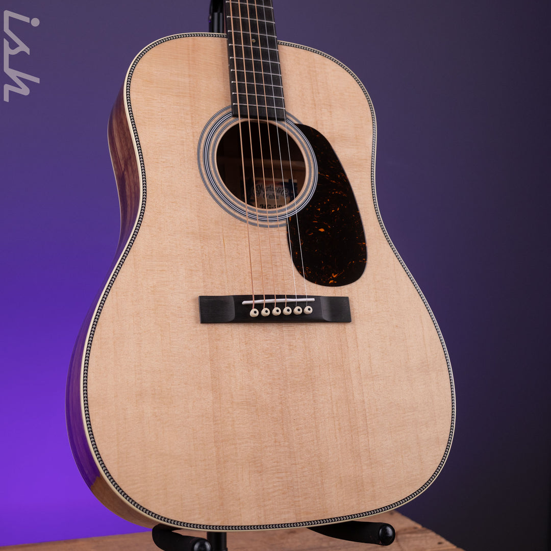 Martin O’ahu™ HG-28 Special Edition Acoustic Guitar