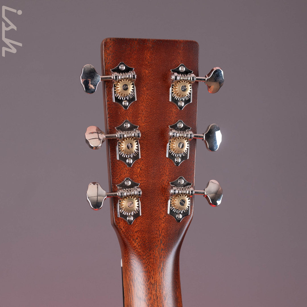 Martin 000E Retro Plus Mahogany Acoustic-Electric Guitar