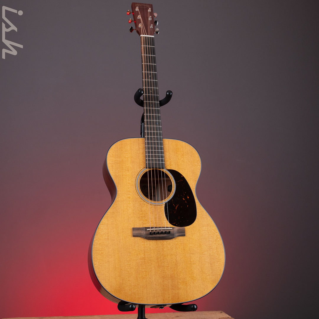 Martin 000E Retro Plus Mahogany Acoustic-Electric Guitar