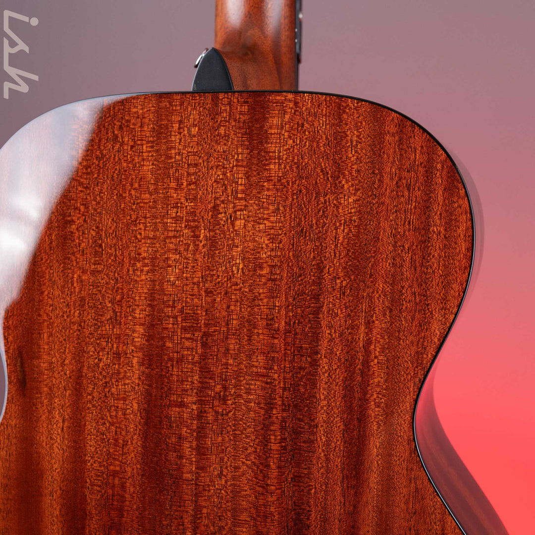 Martin 000E Retro Plus Mahogany Acoustic-Electric Guitar