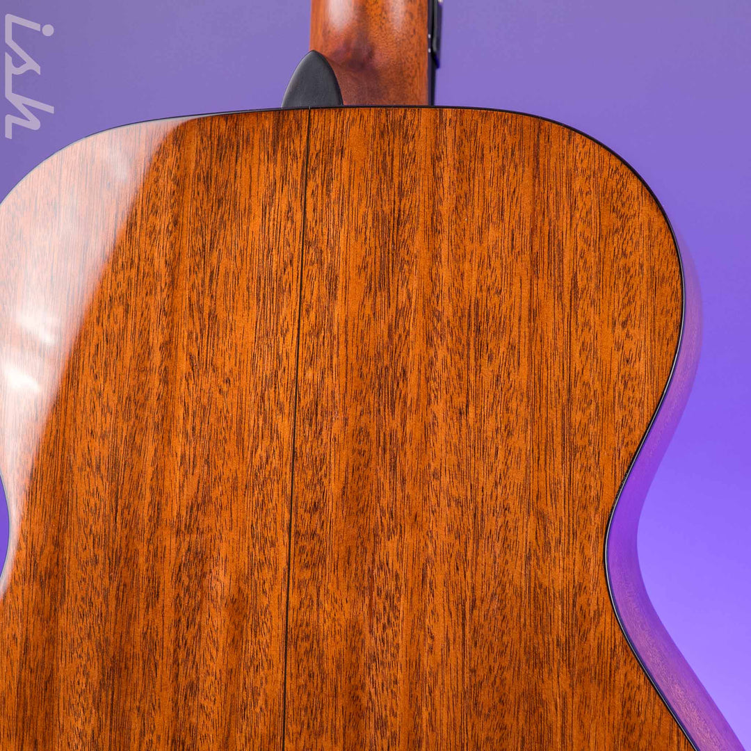 Martin Custom Shop 000-18 Limited Edition Adirondack Spruce Goden Era Bracing