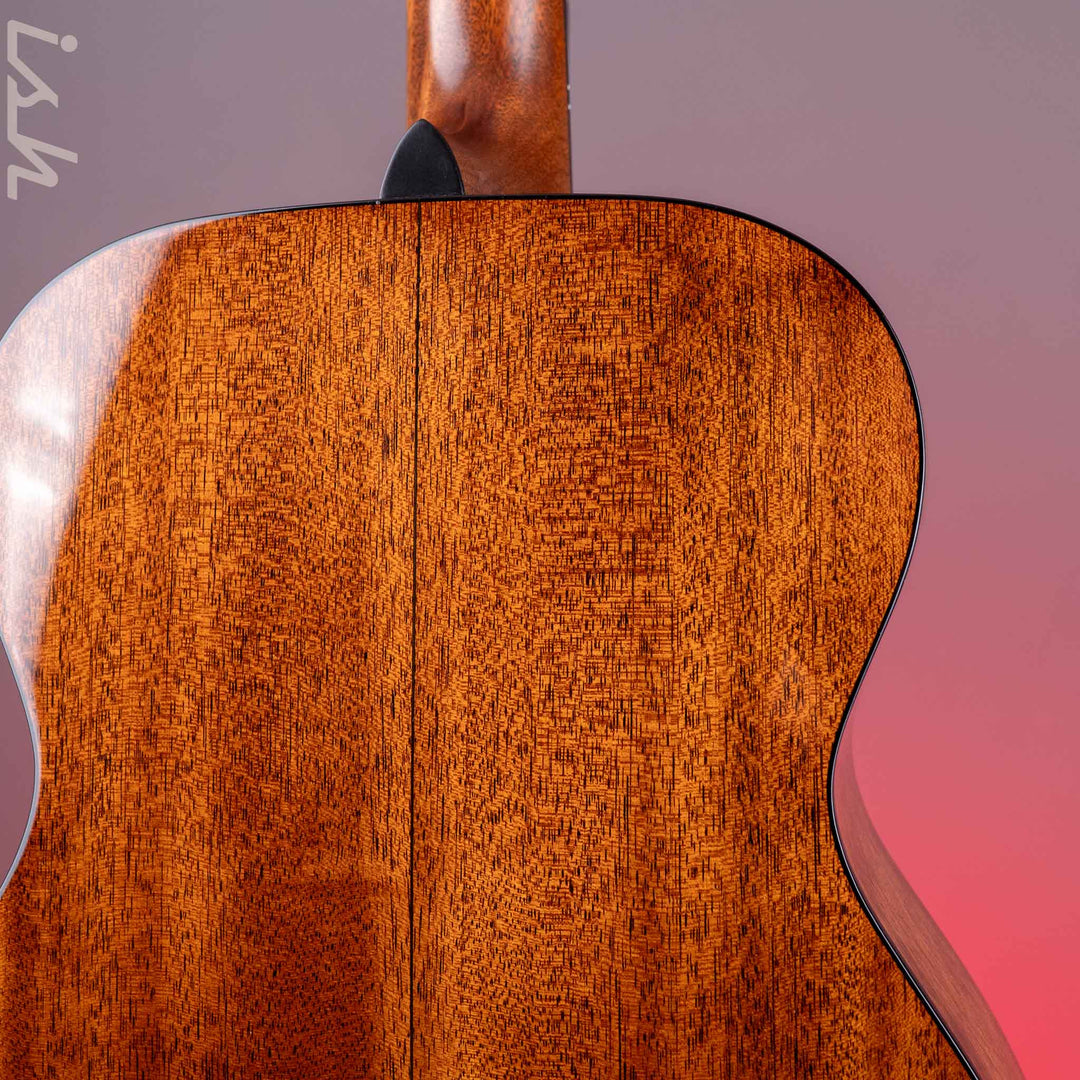 Martin 00-18 2025 Standard Series Acoustic Guitar