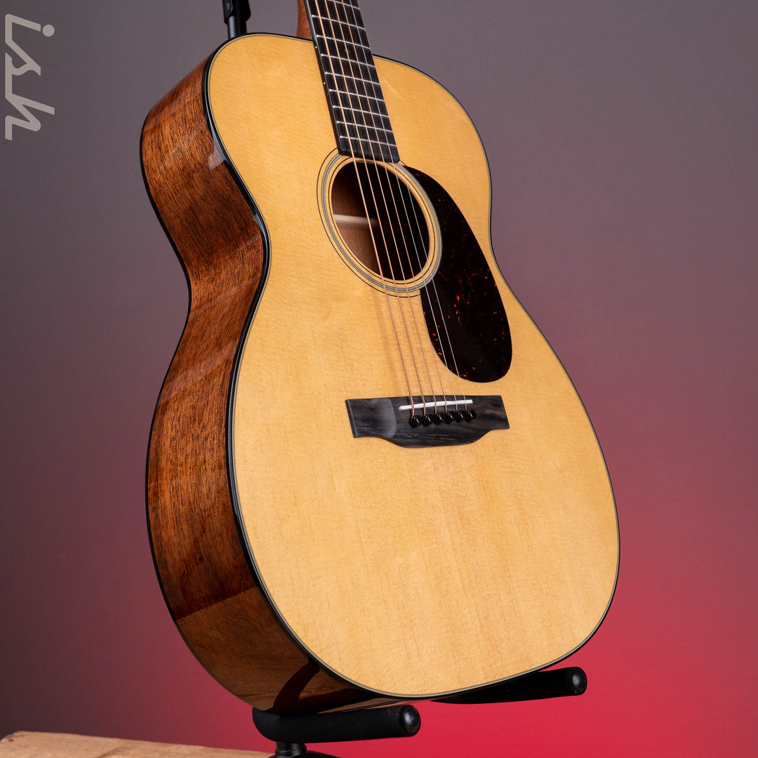 Martin 00-18 2025 Standard Series Acoustic Guitar