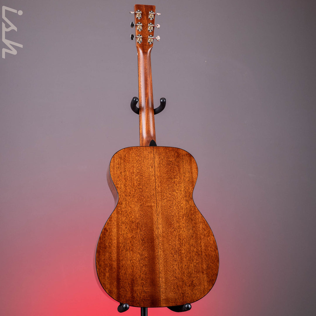 Martin 00-18 2025 Standard Series Acoustic Guitar