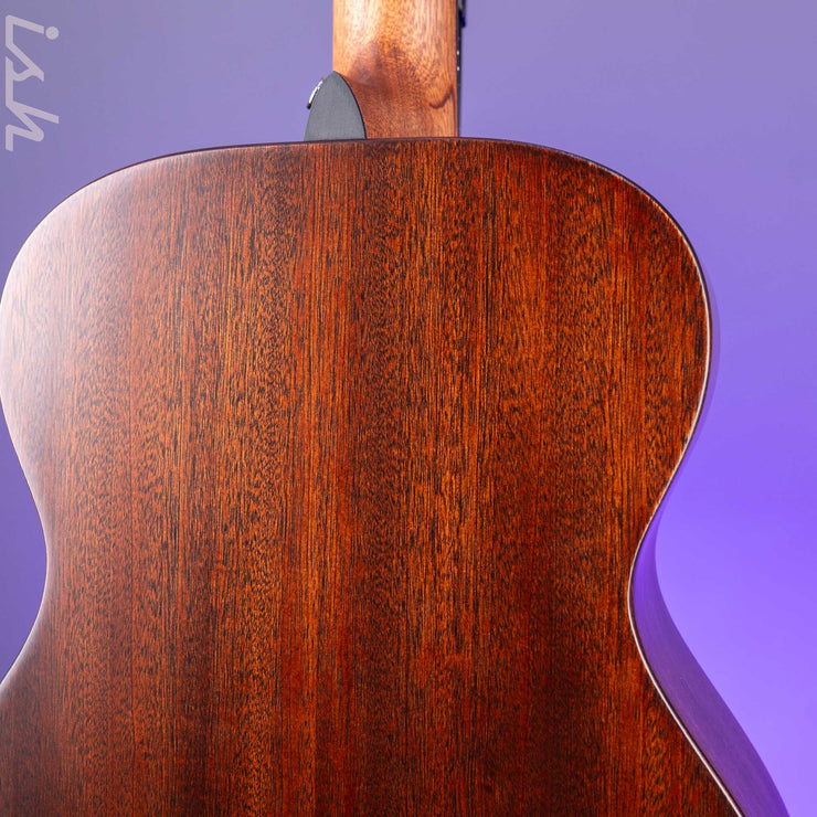 Martin 000 Jr-E Jeff Tweedy Signature Acoustic-Electric Guitar