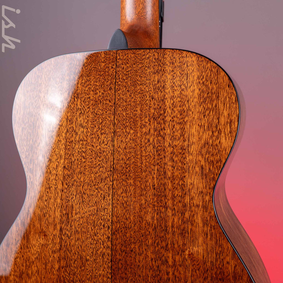 Martin 00-18 2025 Standard Series Acoustic Guitar