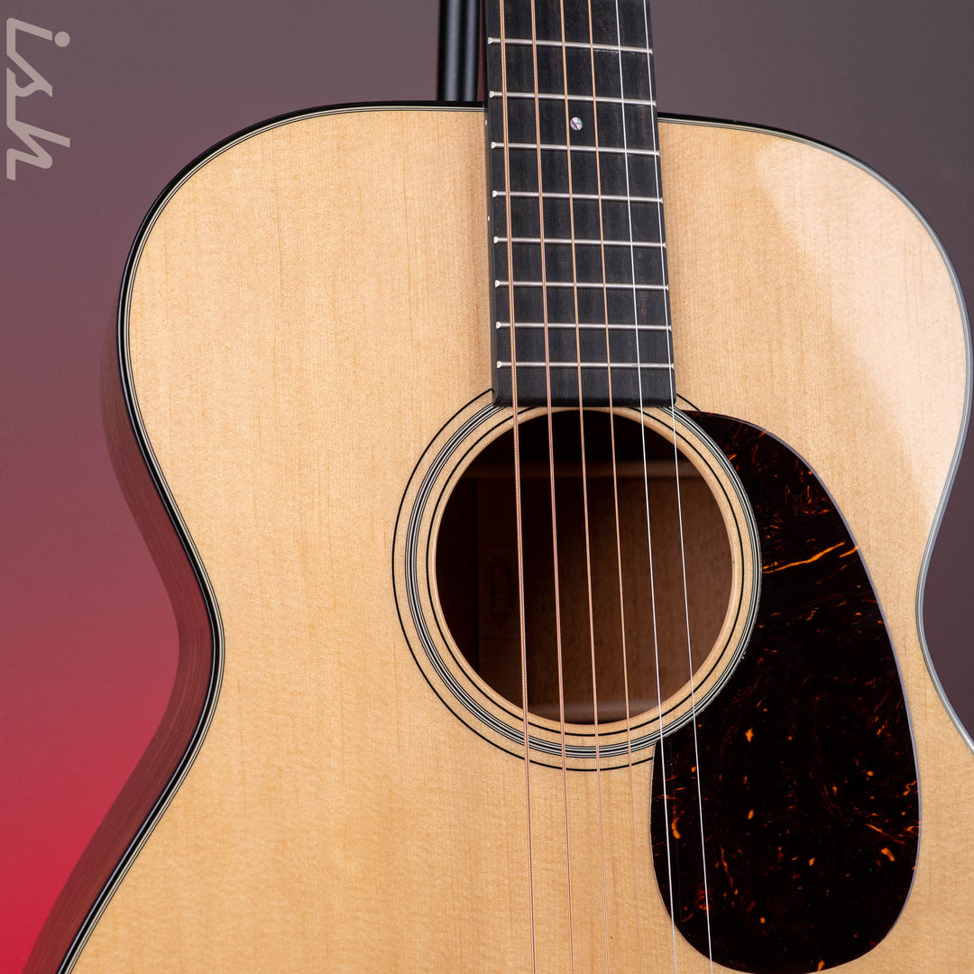 Martin 00-18 2025 Standard Series Acoustic Guitar