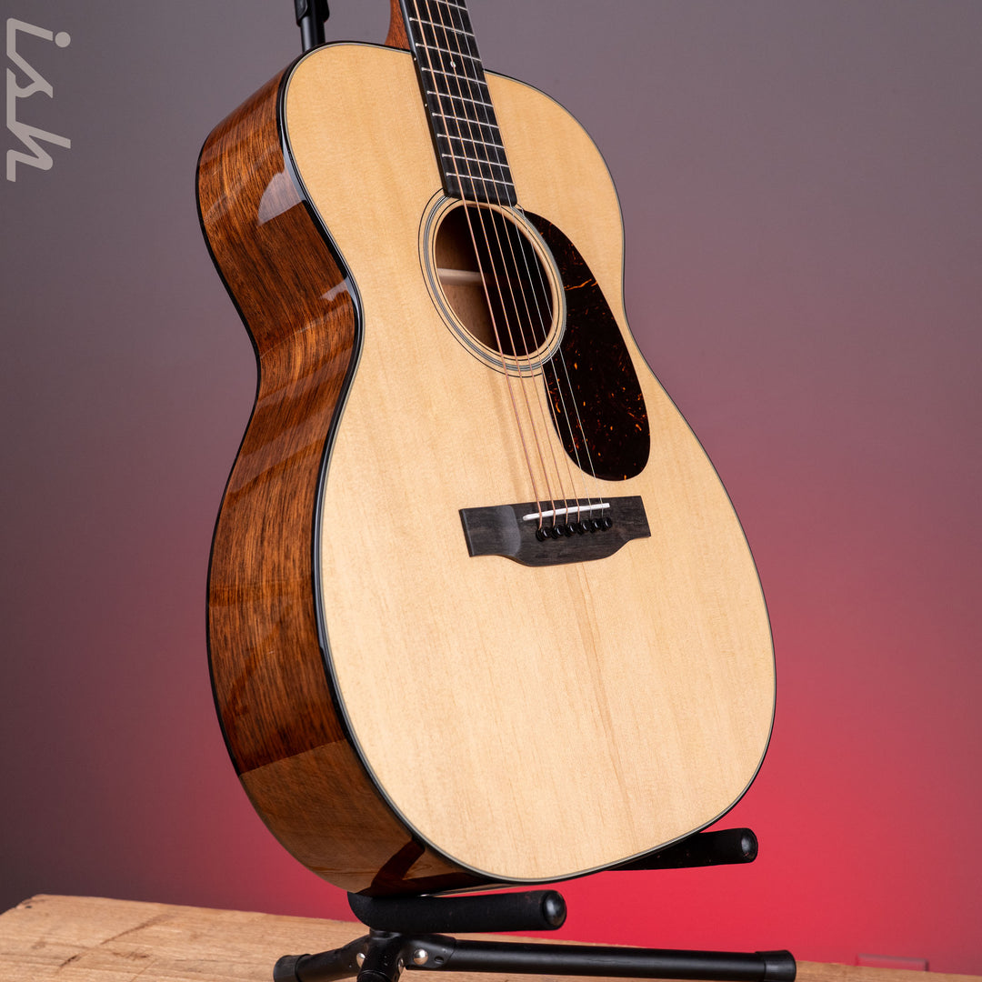 Martin 00-18 2025 Standard Series Acoustic Guitar