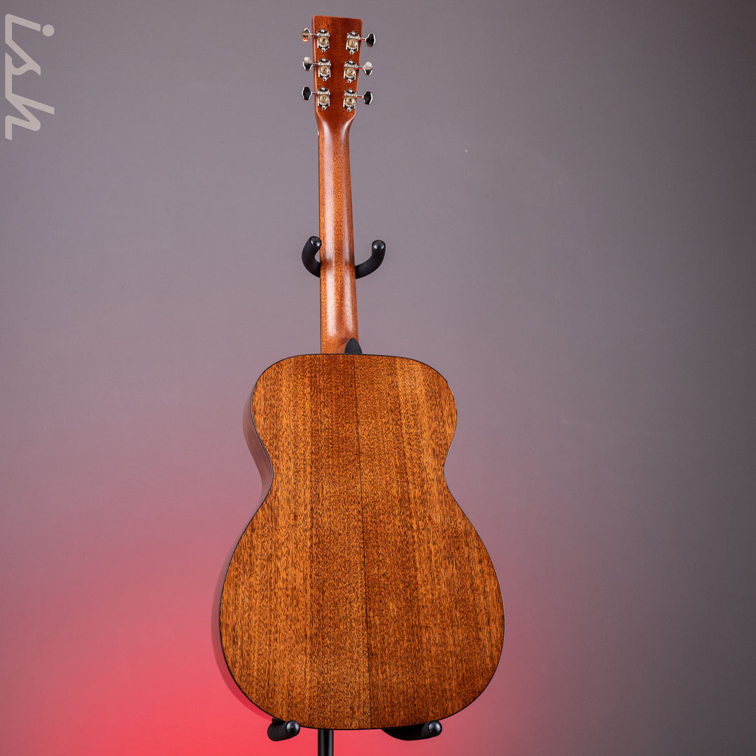 Martin 00-18 2025 Standard Series Acoustic Guitar