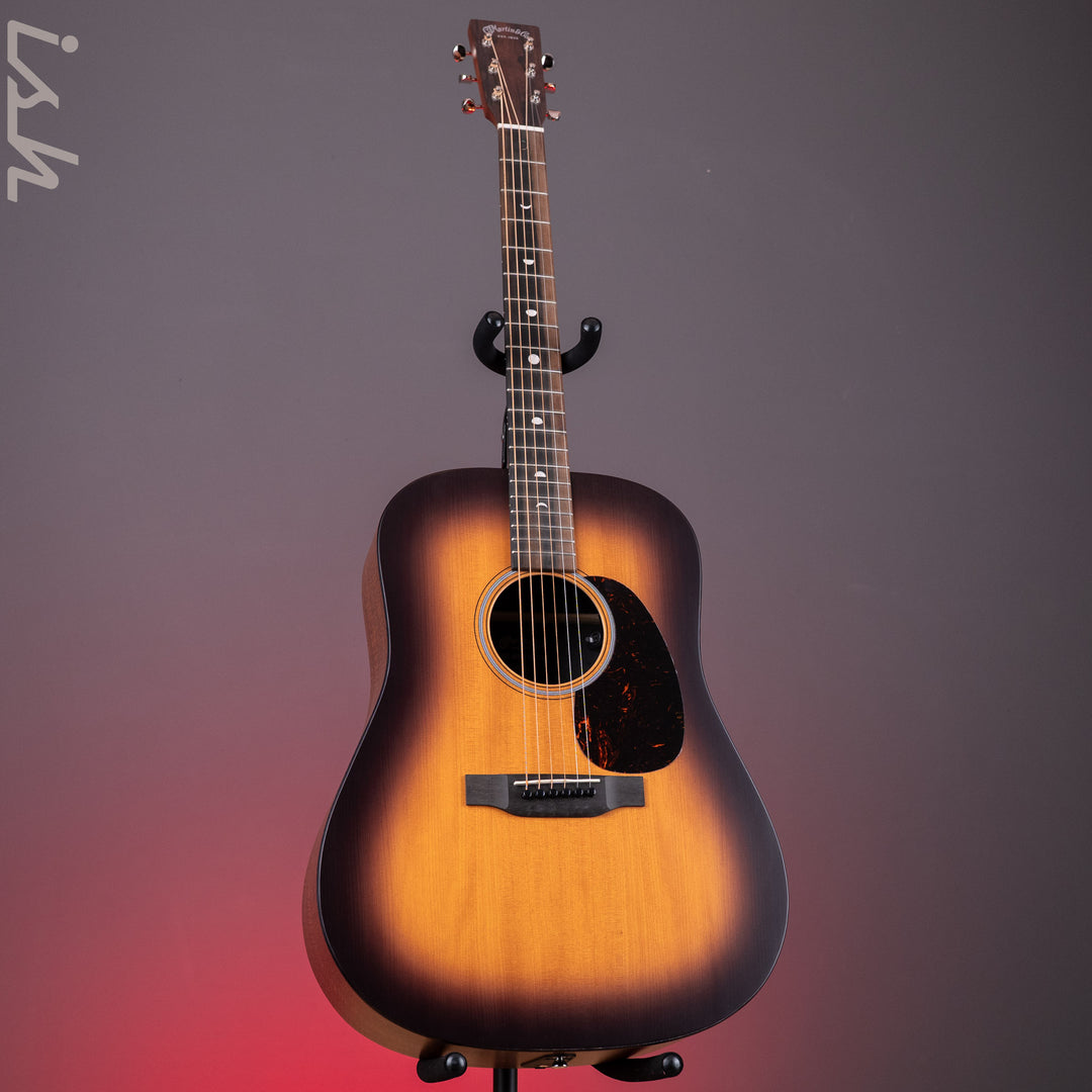 Martin Road Series DX-2E Molly Tuttle Acoustic-Electric Guitar