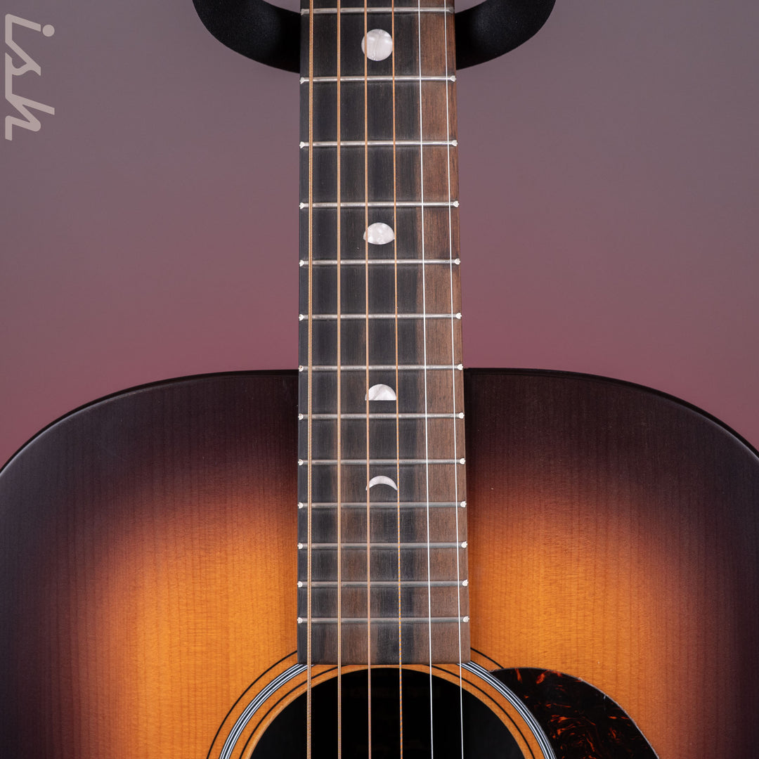 Martin Road Series DX-2E Molly Tuttle Acoustic-Electric Guitar