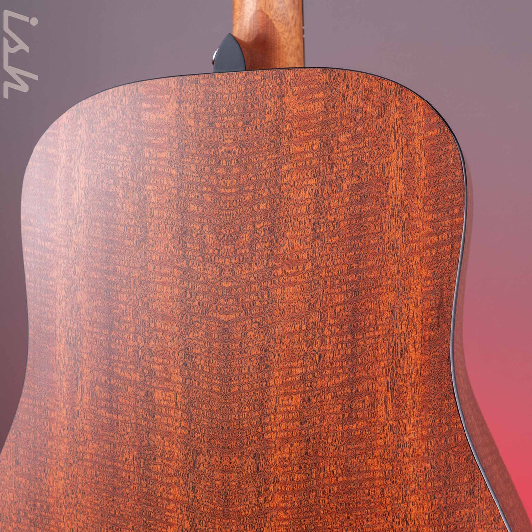 Martin Road Series DX-2E Molly Tuttle Acoustic-Electric Guitar