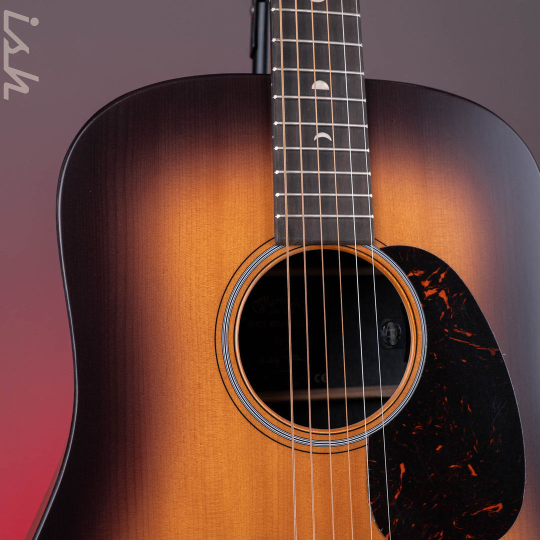 Martin Road Series DX-2E Molly Tuttle Acoustic-Electric Guitar