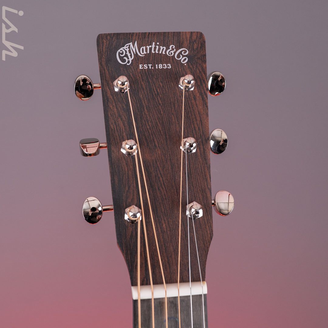 Martin Road Series DX-2E Molly Tuttle Acoustic-Electric Guitar