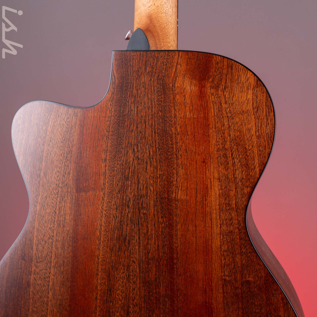 Martin Road Series OMC-10E Modern Acoustic-Electric Guitar 1935 Sunburst *New Model*