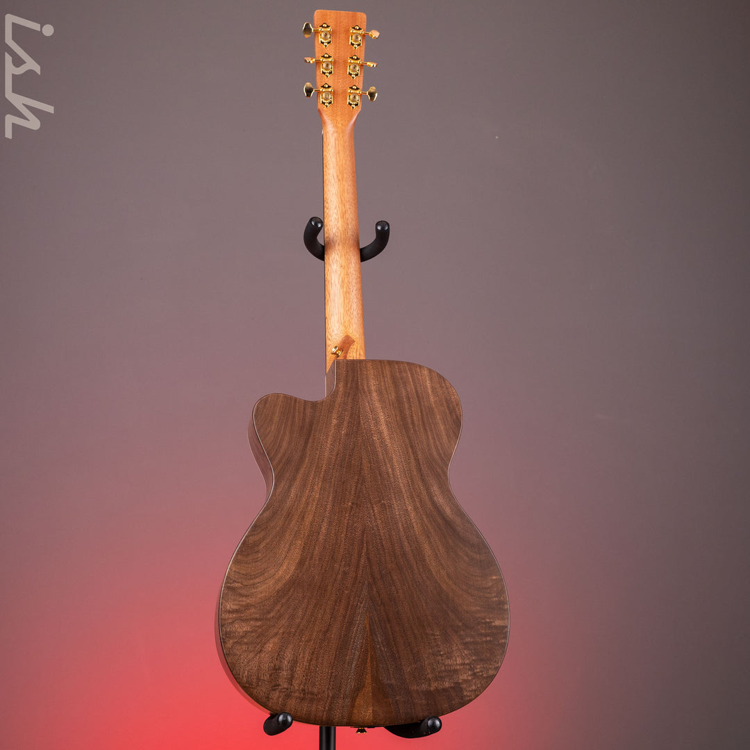 Martin 000 C-Jr E Walnut Burst *New Release*
