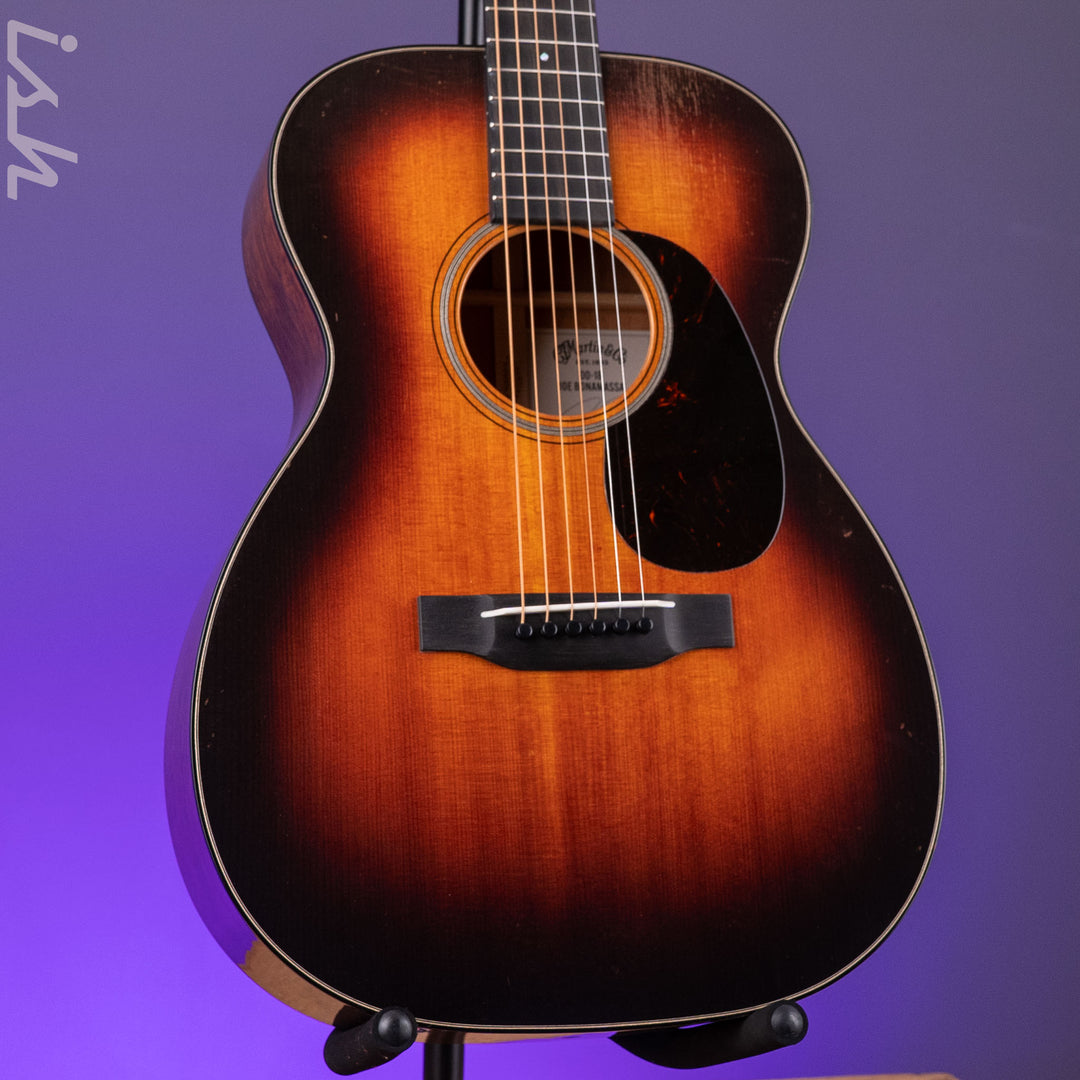 Martin 00-18 Joe Bonamassa Acoustic Guitar