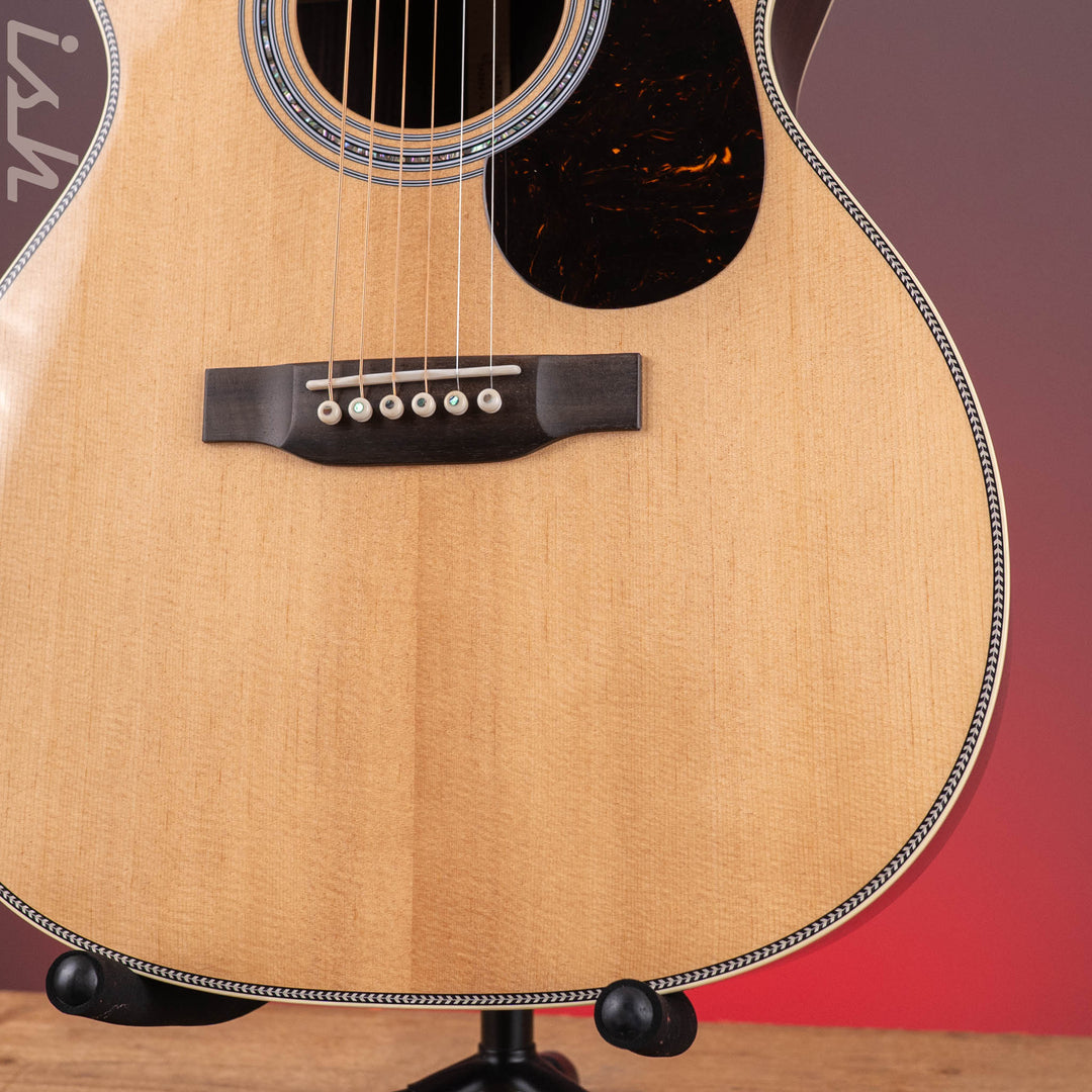 Martin Custom Shop 000-28 Sitka Spruce